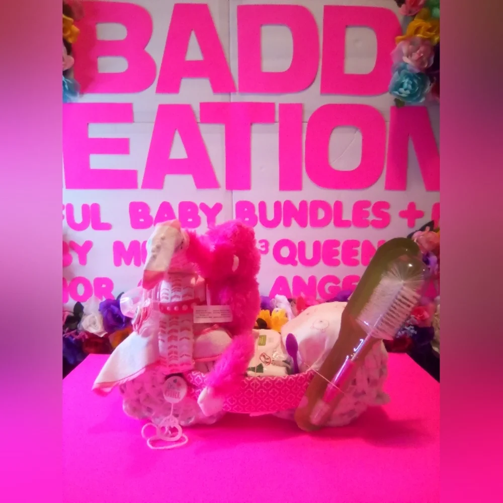 #151๐๐ผ๐จ ALREADY GONE ๐จMOTORCYCLE DIAPER CAKE ("FOR A BABY GIRL") - Picture 9 of 10